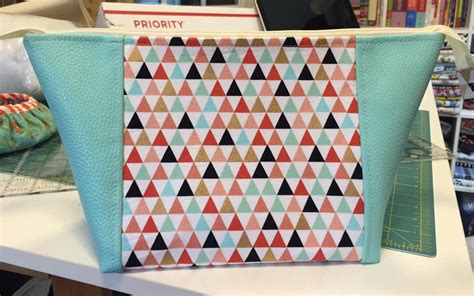 peekaboo bag pattern